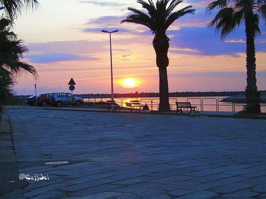 B&B Del Porto บอซามารีนา ภายนอก รูปภาพ