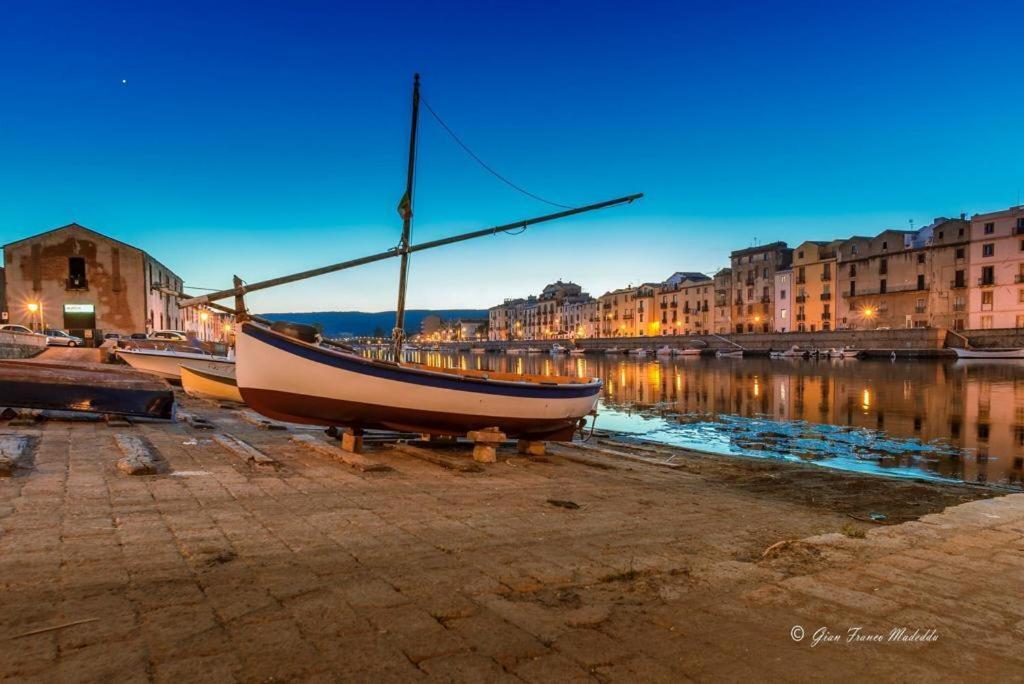 B&B Del Porto บอซามารีนา ภายนอก รูปภาพ